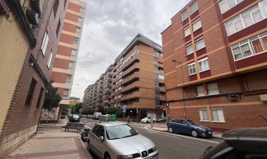 Piso - Venta - Valladolid - Paseo Zorrilla