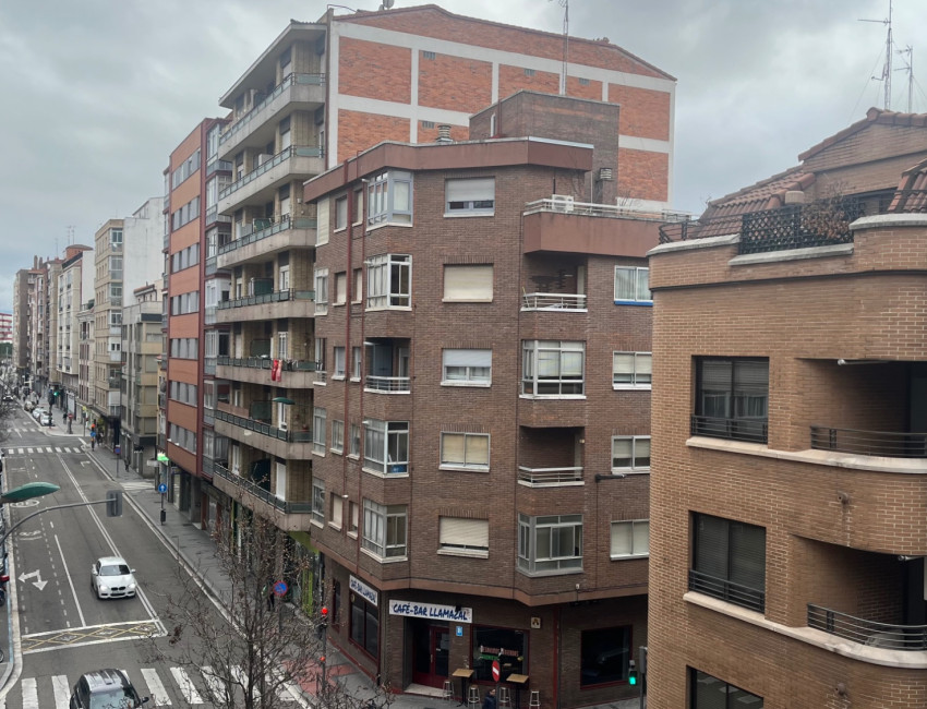 Venta - Piso -
Valladolid - Circular