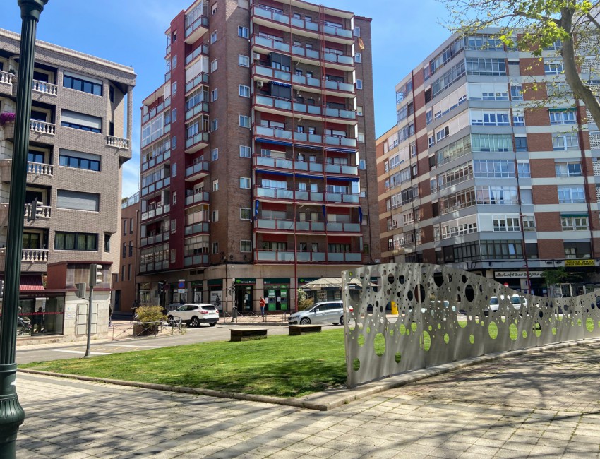 Venta - Piso -
Valladolid - Circular