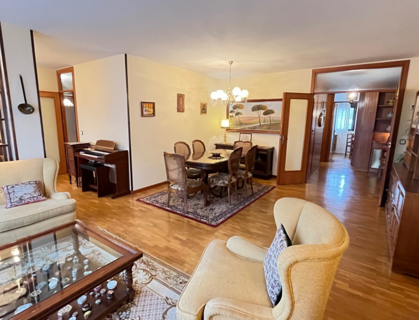 Venta - Piso -
Valladolid - Huerta del rey