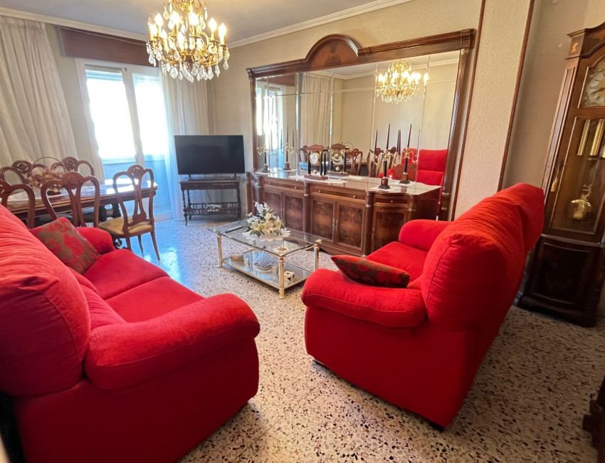 Venta - Piso -
Valladolid - Pajarillos