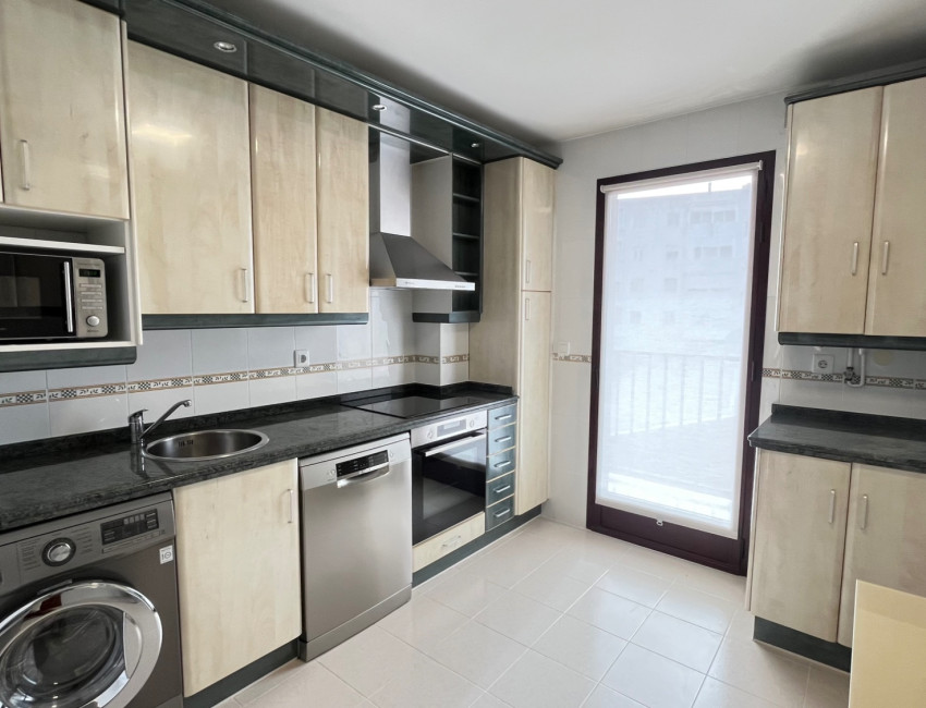 Venta - Piso -
Valladolid - Pajarillos