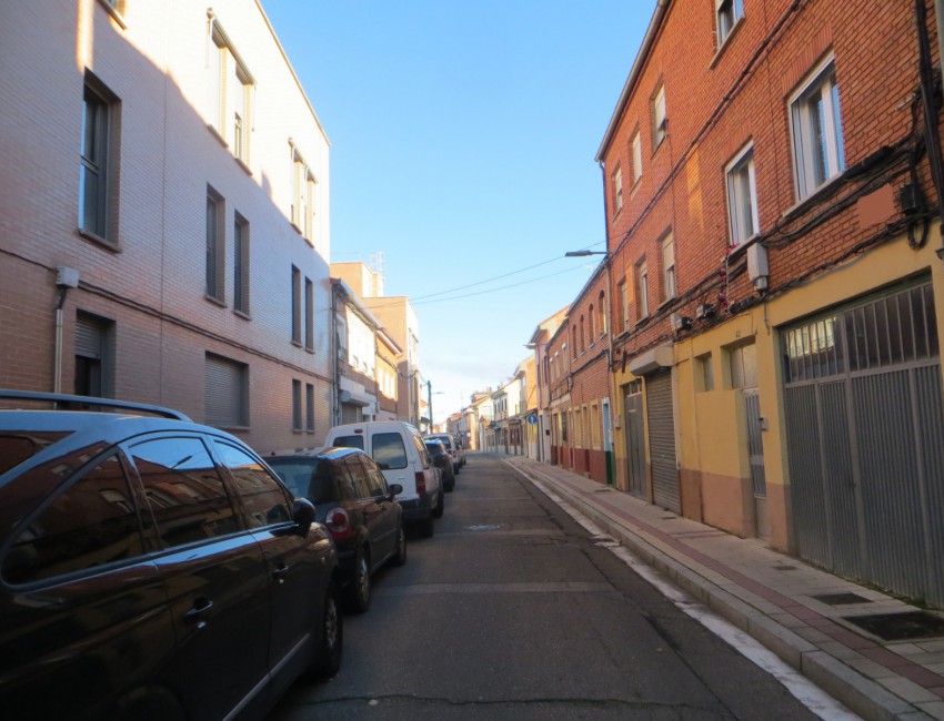 Venta - Piso -
Valladolid - Pilarica
