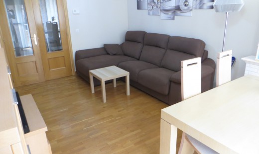 Venta - Piso -
La Cistérniga