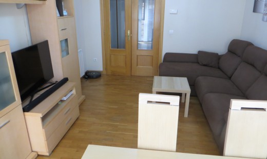 Venta - Piso -
La Cistérniga