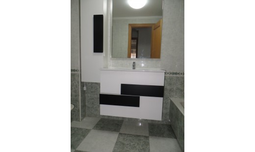 Venta - Piso -
La Cistérniga