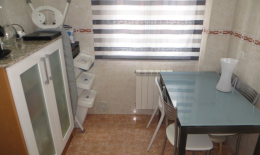 Venta - Piso -
La Cistérniga