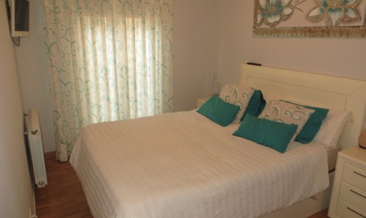 Venta - Piso -
La Cistérniga