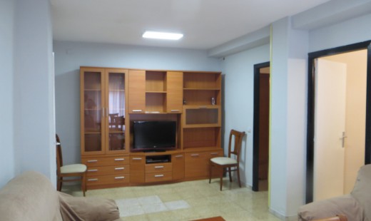 Alquiler - Piso -
Valladolid - Pajarillos