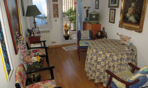 Venta - Piso -
La Cistérniga