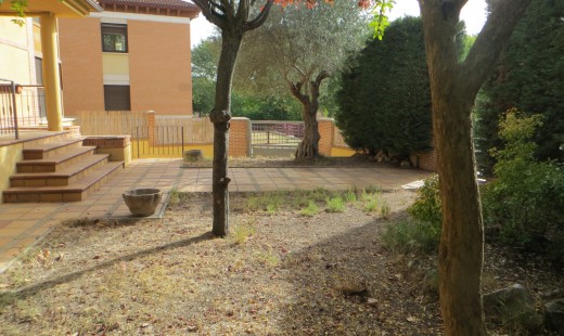 Venta - Chalet -
Simancas