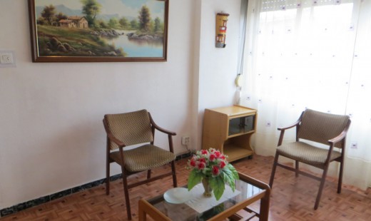 Venta - Piso -
Valladolid - Pajarillos