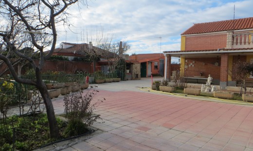Venta - Chalet -
Trigueros del Valle