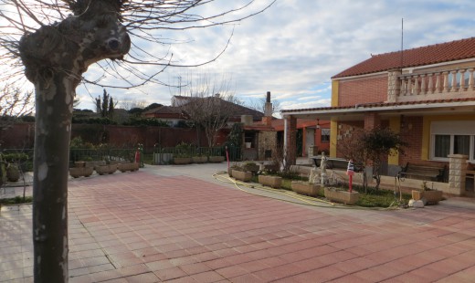 Venta - Chalet -
Trigueros del Valle