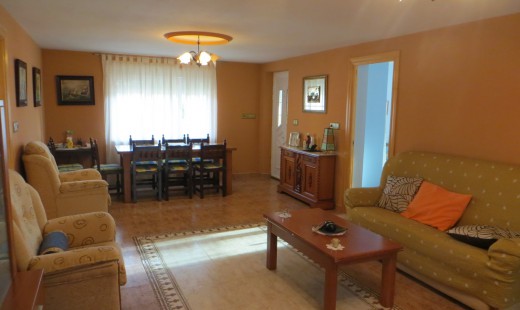 Venta - Chalet -
Trigueros del Valle