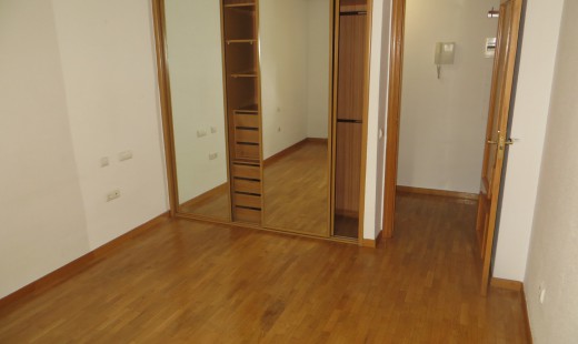 Alquiler - Piso -
La Cistérniga