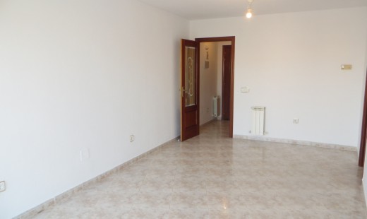 Venta - Piso -
La Cistérniga