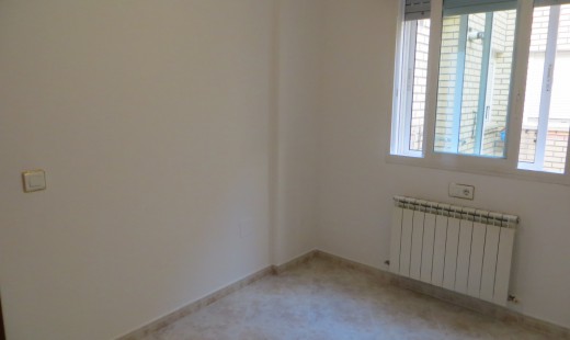 Venta - Piso -
La Cistérniga