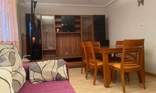 Venta - Piso -
Valladolid - San Juan