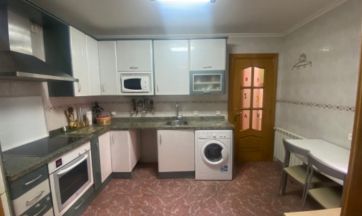 Venta - Piso -
Valladolid - San Juan