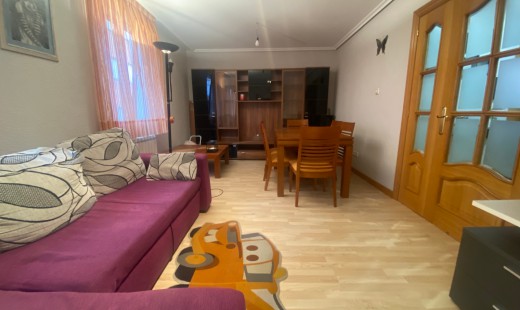 Venta - Piso -
Valladolid - San Juan