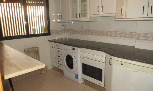 Venta - Piso -
Laguna de Duero