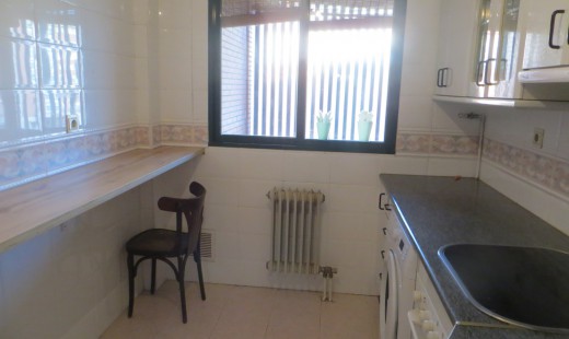 Venta - Piso -
Laguna de Duero