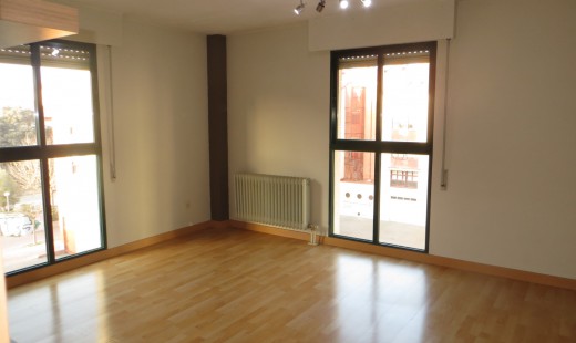 Venta - Piso -
Laguna de Duero