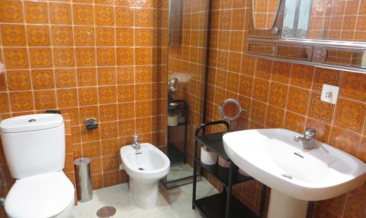 Venta - Piso -
Valladolid - Pajarillos