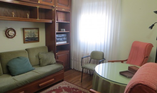 Venta - Piso -
Valladolid - Pajarillos