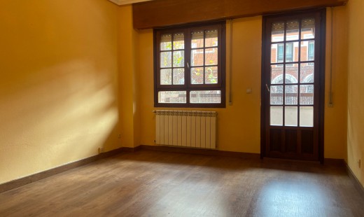 Alquiler - Piso -
Valladolid - Centro