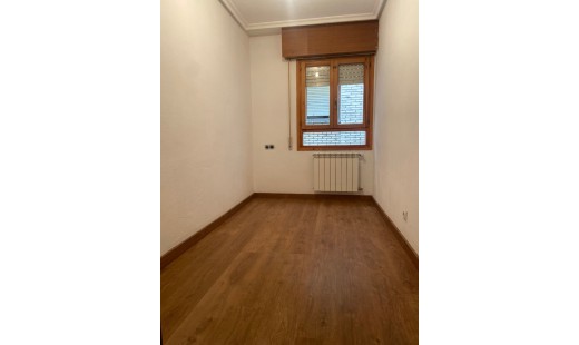 Alquiler - Piso -
Valladolid - Centro