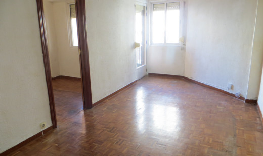 Venta - Piso -
Valladolid - Centro