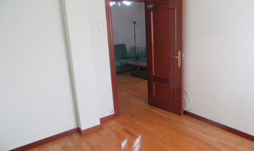Venta - Piso -
Valladolid - Pajarillos