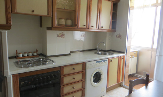 Venta - Piso -
Valladolid - Pajarillos