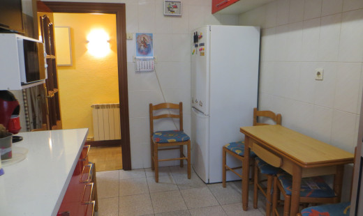 Venta - Piso -
Valladolid - Pajarillos