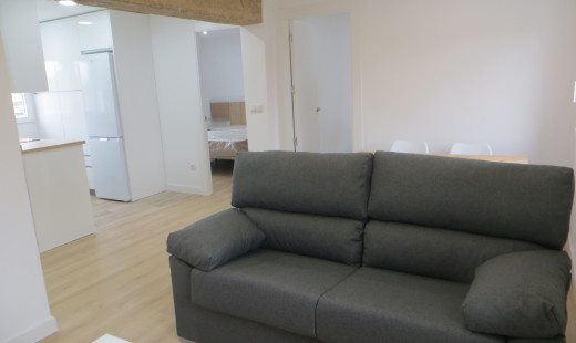 Alquiler - Piso -
Valladolid - Hospital