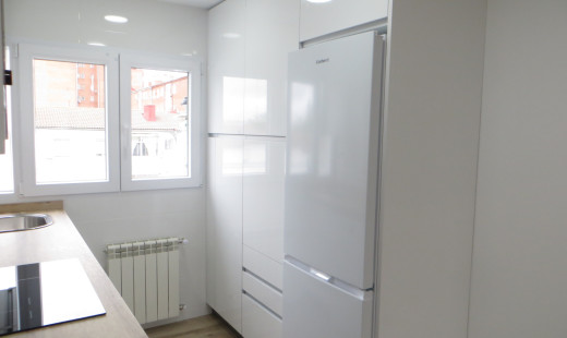 Alquiler - Piso -
Valladolid - Hospital
