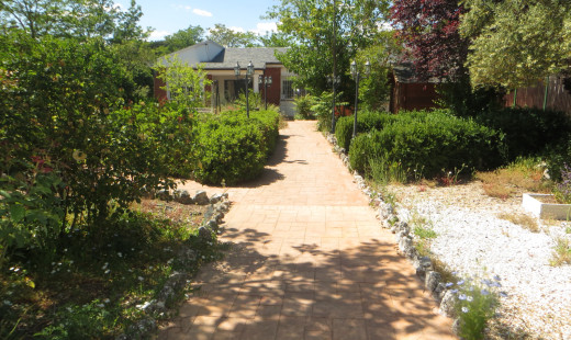 Alquiler - Chalet -
Viana de Cega