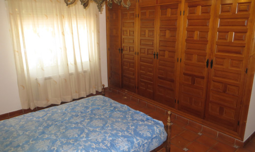 Alquiler - Chalet -
Viana de Cega