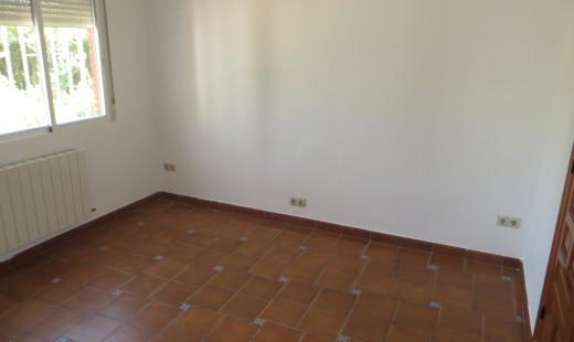 Alquiler - Chalet -
Viana de Cega