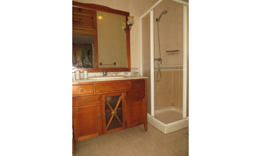 Alquiler - Chalet -
Viana de Cega