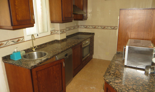 Alquiler - Chalet -
Viana de Cega