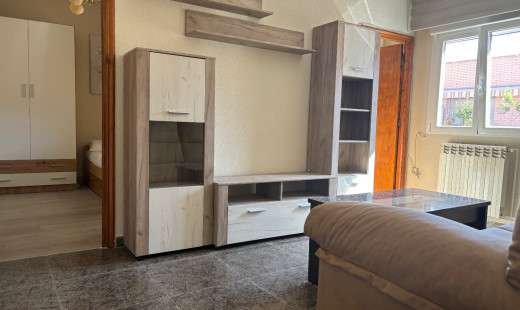 Alquiler - Piso -
Valladolid - Vadillos