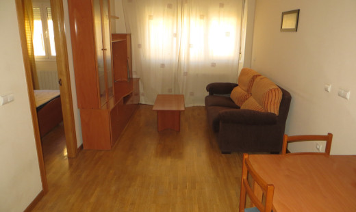 Alquiler - Piso -
La Cistérniga
