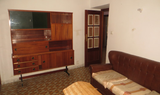 Venta - Casa -
Rubi de Bracamonte