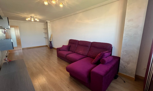 Venta - Piso -
Valladolid - Santos Pilarica