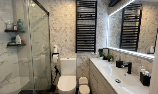Venta - Piso -
Valladolid - Pajarillos