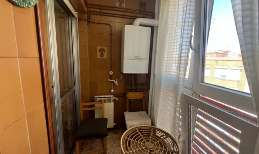 Venta - Piso -
Valladolid - Pajarillos