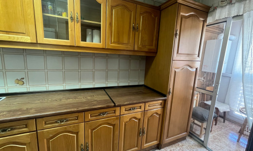 Venta - Piso -
Valladolid - Pajarillos